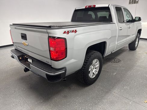 Used 2019 Chevrolet Silverado 1500 LT image 3