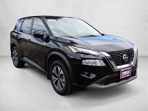 Used 2022 Nissan Rogue SV AWD/4WD image 6