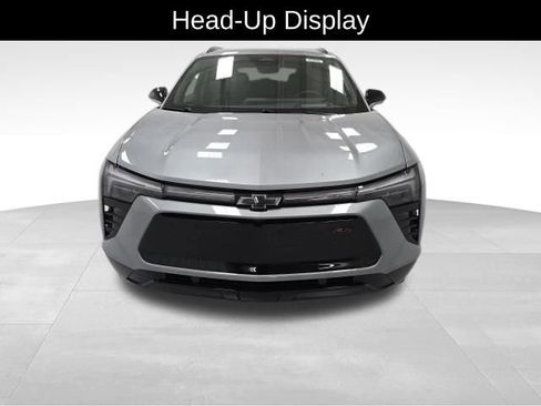 New 2025 Chevrolet Blazer EV RS image 9