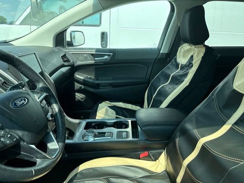 Used 2021 Ford Edge SEL w/ Convenience Package AWD/4WD image 9