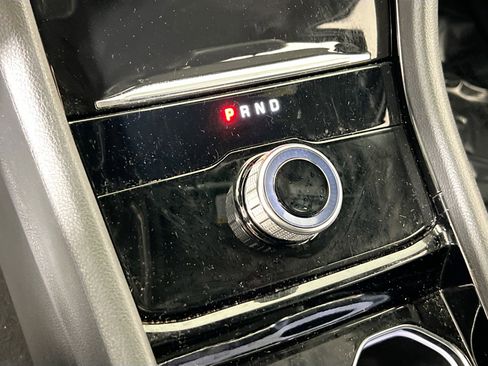 Used 2023 Jeep Grand Cherokee Altitude image 16