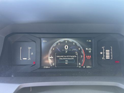 Certified 2025 Toyota Tacoma SR5 AWD/4WD image 21