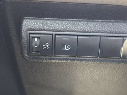 Certified 2022 Toyota Corolla LE FWD image 31