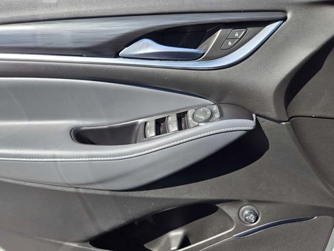 Certified 2020 Buick Enclave Essence FWD image 21