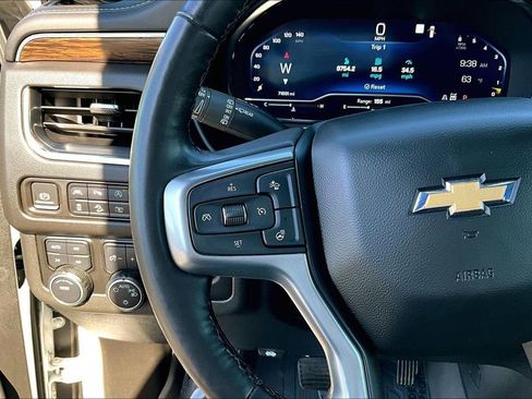 Used 2022 Chevrolet Tahoe Premier AWD/4WD image 13