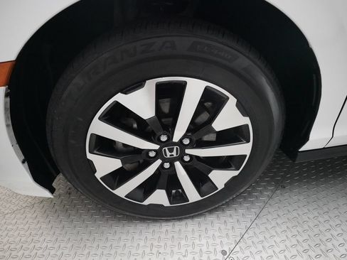 Used 2025 Honda Odyssey EX-L image 27