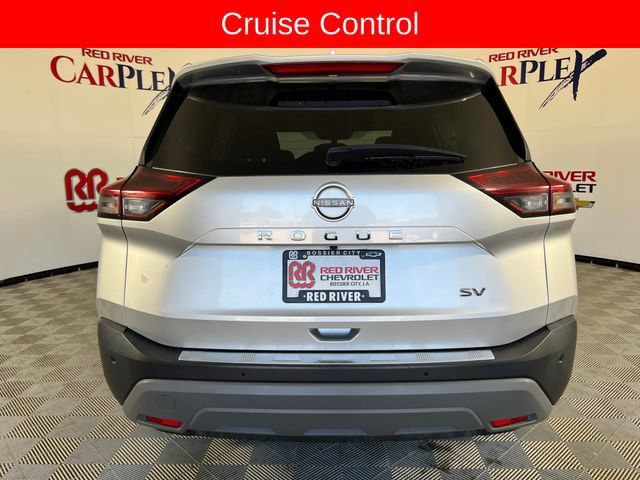 Used 2023 Nissan Rogue SV FWD image 7