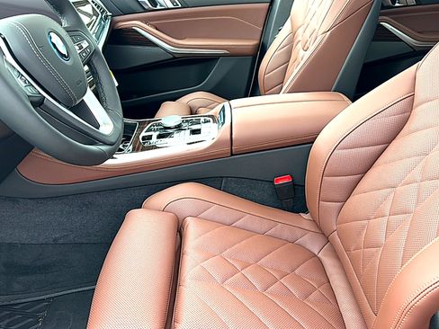 New 2026 BMW X5 xDrive50e AWD/4WD image 10