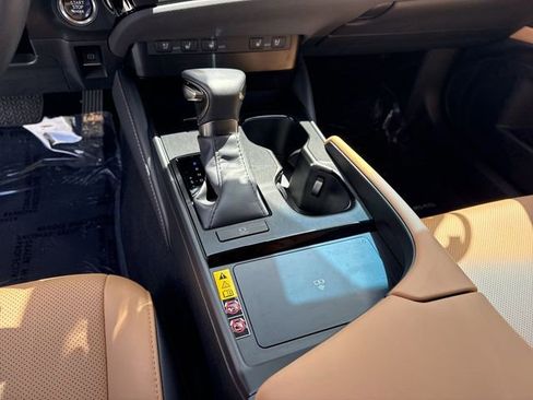 Certified 2025 Lexus ES 350 w/ Premium Package FWD image 21