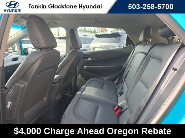 Used 2020 Chevrolet Bolt Premier w/ Infotainment Package FWD image 16