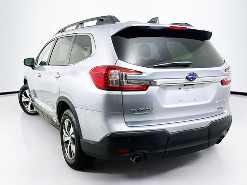 Used 2025 Subaru Ascent Premium AWD/4WD image 6