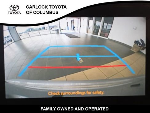 Used 2025 Toyota Corolla SE w/ Convenience Package FWD image 28