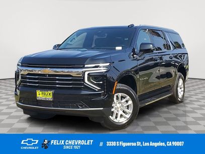 New 2026 Chevrolet Suburban LT w/ Comfort Package