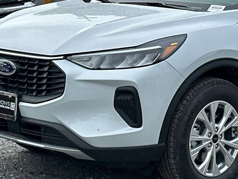 New 2026 Ford Escape Active w/ Cold Weather Package image 2