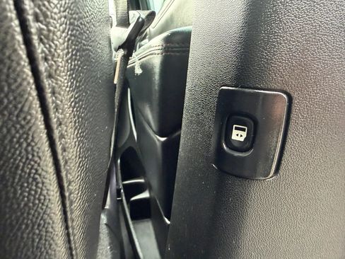 Used 2019 Dodge Grand Caravan GT image 40