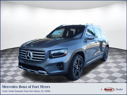 New 2026 Mercedes-Benz GLB 250 4MATIC image 1