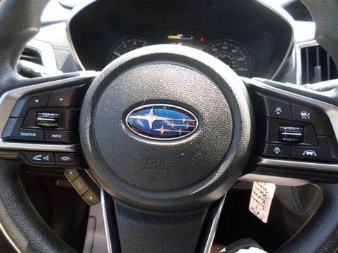 Used 2017 Subaru Impreza 2.0i Premium image 17