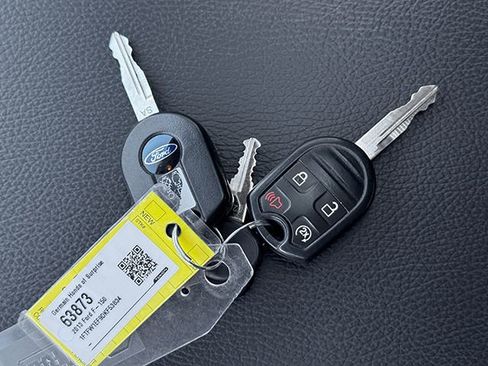 Used 2013 Ford F150 Lariat w/ Luxury Equipment Group image 28