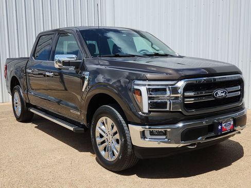 Used 2024 Ford F150 Lariat AWD/4WD image 1