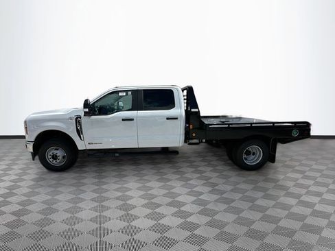 New 2026 Ford F350 XL w/ XL Chrome Package AWD/4WD image 3