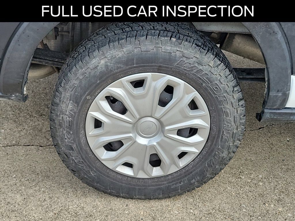 Certified 2019 Ford Transit 350 XLT RWD image 5