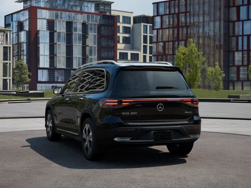 New 2024 Mercedes-Benz EQB 300 4MATIC image 26