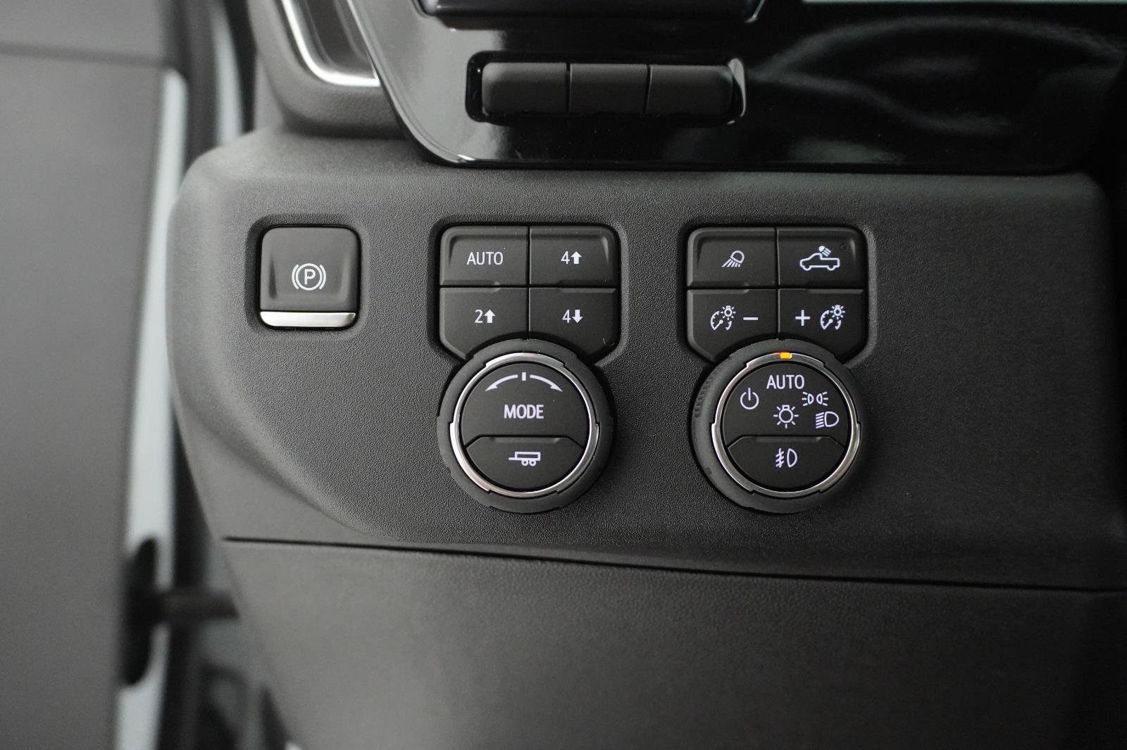 New 2026 Chevrolet Silverado 2500 High Country AWD/4WD image 18