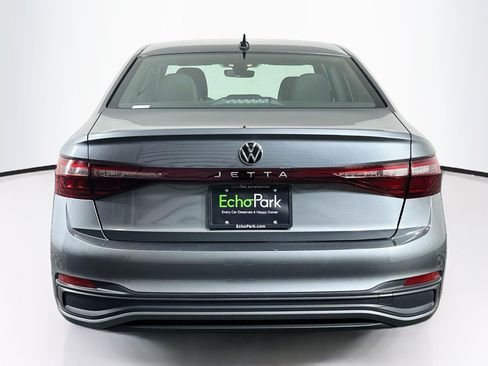 Used 2025 Volkswagen Jetta Sport FWD image 7