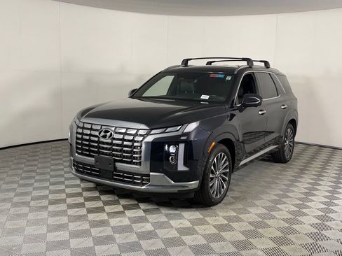 Used 2025 Hyundai Palisade Calligraphy AWD/4WD image 3
