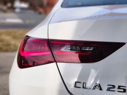 New 2025 Mercedes-Benz CLA 250 4MATIC image 9