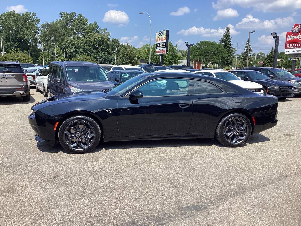 Used 2025 Dodge Charger Daytona R/T w/ Quick Order Package 25M R/T AWD/4WD image 7
