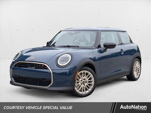 Used 2025 MINI Cooper S image 1