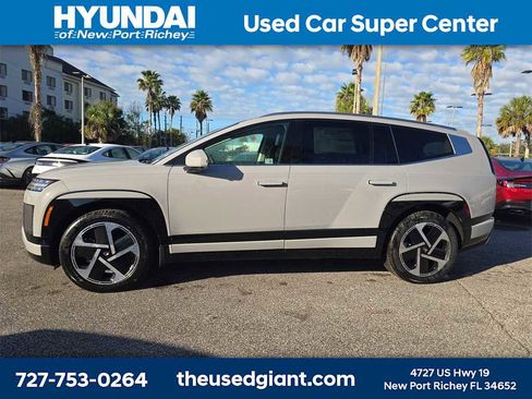 New 2026 Hyundai Ioniq 9 Limited image 3