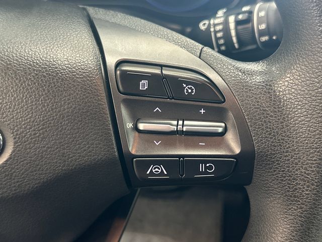 Used 2023 Hyundai Kona SEL AWD/4WD image 31