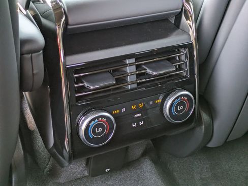 New 2025 Land Rover Range Rover Sport Dynamic SE image 23