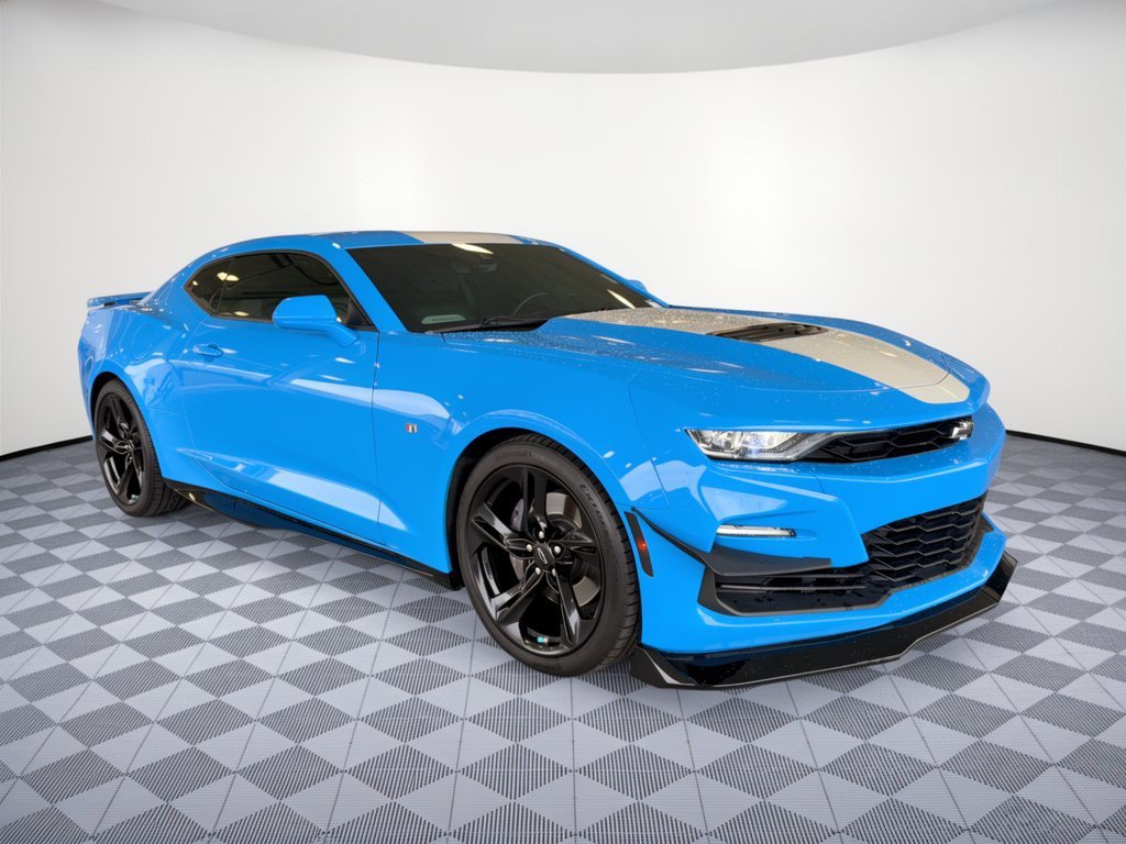 Used 2023 Chevrolet Camaro SS RWD image 7
