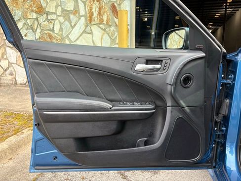 Used 2020 Dodge Charger Scat Pack image 21
