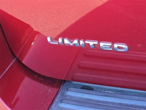 Used 2017 Ford Expedition Limited w/ Equipment Group 301A image 17