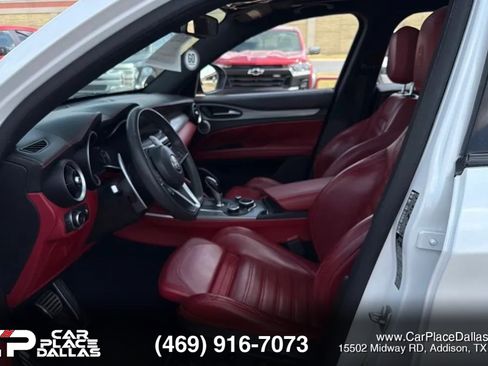 Used 2019 Alfa Romeo Stelvio Ti Sport w/ Quick Order Package 22S Sport AWD/4WD image 11