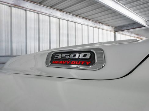 Used 2024 RAM 3500 Tradesman w/ Chrome Appearance Group AWD/4WD image 53