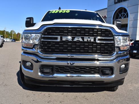 Used 2024 RAM 2500 Big Horn image 4
