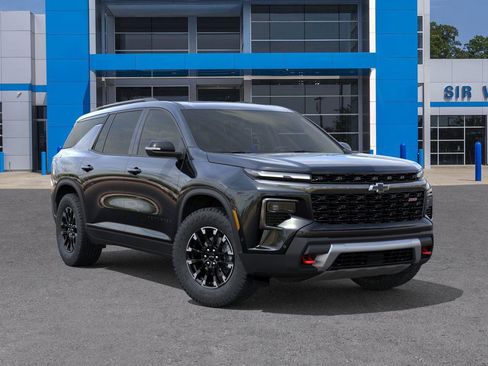 New 2026 Chevrolet Traverse Z71 w/ Enhanced Driving Package image 7