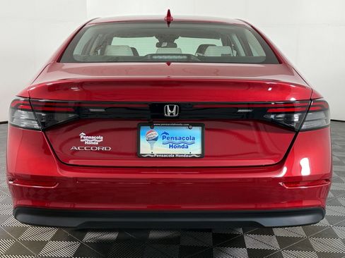 Used 2024 Honda Accord EX image 8