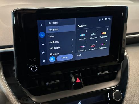 Used 2025 Toyota Corolla LE FWD image 11