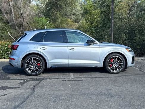 Certified 2023 Audi SQ5 Premium Plus w/ Premium Plus Package AWD/4WD image 4