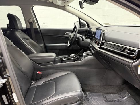 Used 2023 Kia Sportage EX image 32