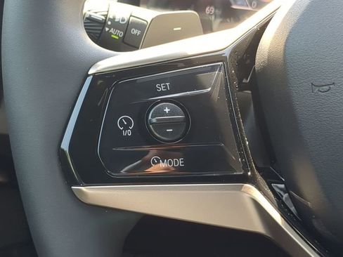 Used 2025 BMW X3 xDrive30i w/ Convenience Package image 21