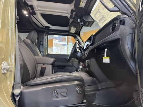 New 2025 Jeep Wrangler Unlimited Rubicon 392 image 55