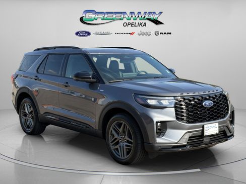 New 2026 Ford Explorer ST-Line w/ ST-Line Street Pack AWD/4WD image 1