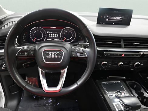 Used 2018 Audi Q7 3.0T Premium Plus w/ Premium Plus Package image 12